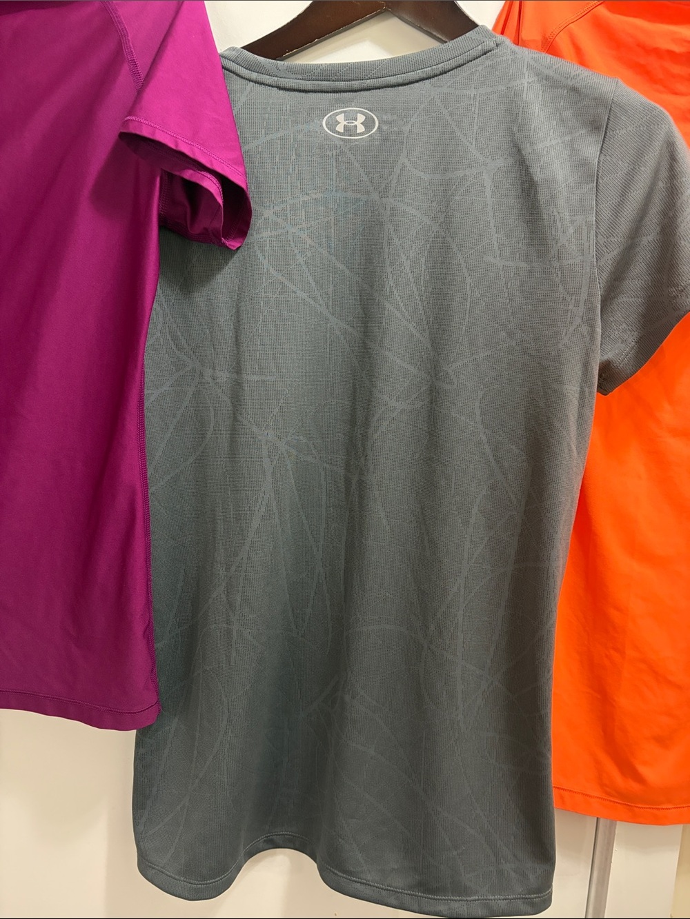 3 women’s Under Armour Women’s Short Sleeve Performance Tee - all size medium - Picture 7 of 8